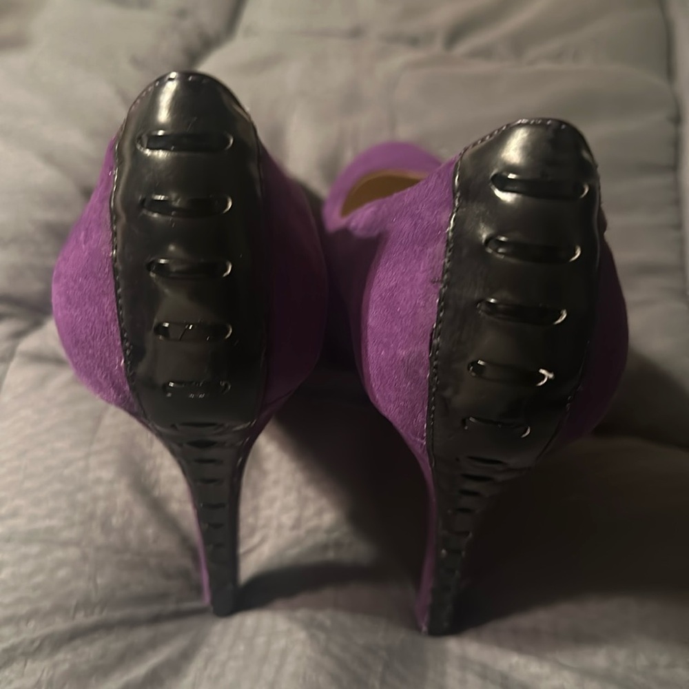 Suede purple platform pumps size 9